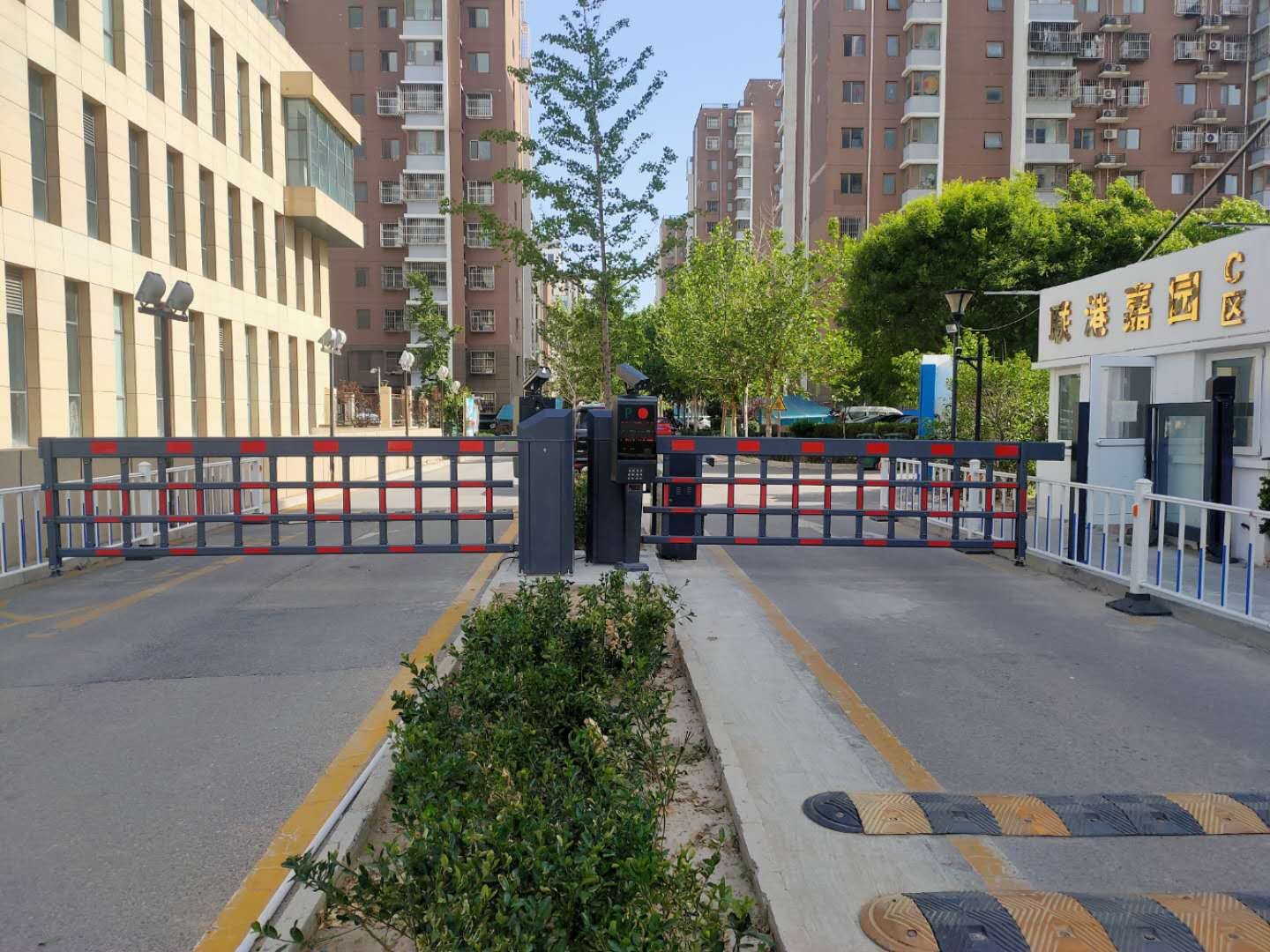 北京車(chē)牌識(shí)別系統(tǒng),車(chē)牌識(shí)別系統(tǒng),車(chē)牌識(shí)別系統(tǒng)廠家